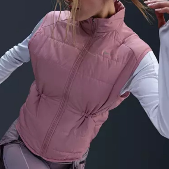 NWT Nike Women's Therma-FIT Swift
Running Vest - Picture 4 of 9